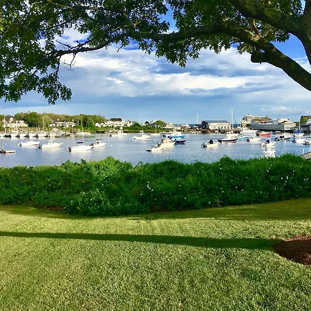 The Platinum Pebble Boutique Inn - Adults Only Property-3